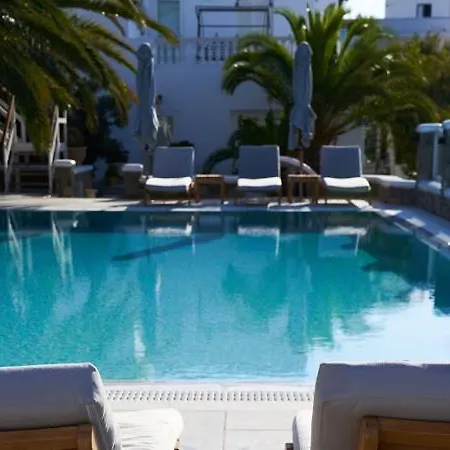 Petinaros Hotell