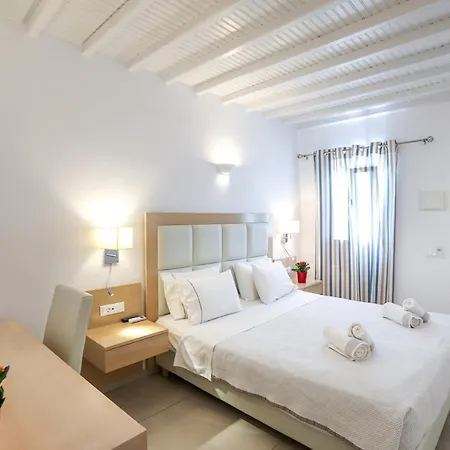 Hotell Petinaros 4*