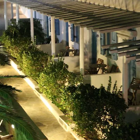 Petinaros Hotell 4*