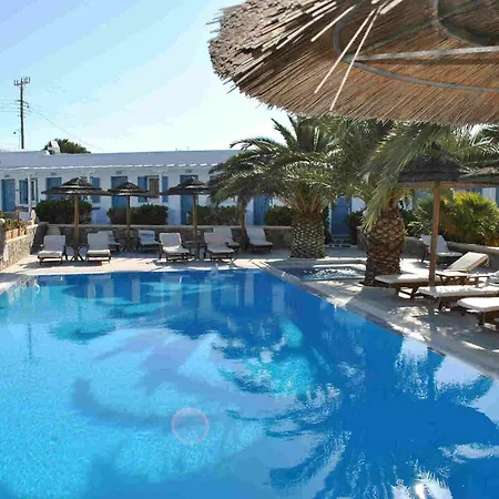 Petinaros Hotell